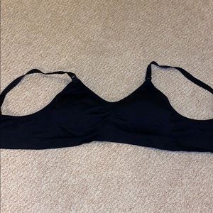 Black nursing bra